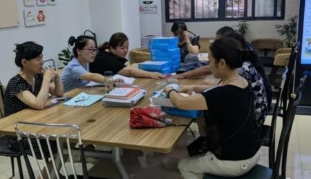 国际足联世俱杯-科特迪瓦女篮队员赴医院慰问病患，传递温暖！